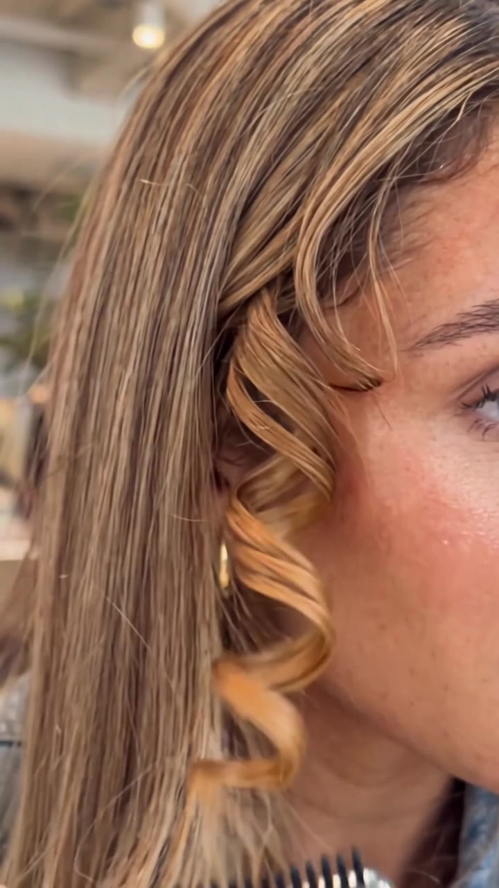 Weiche Locken mit dem Belacurl Mini-Lockenstab